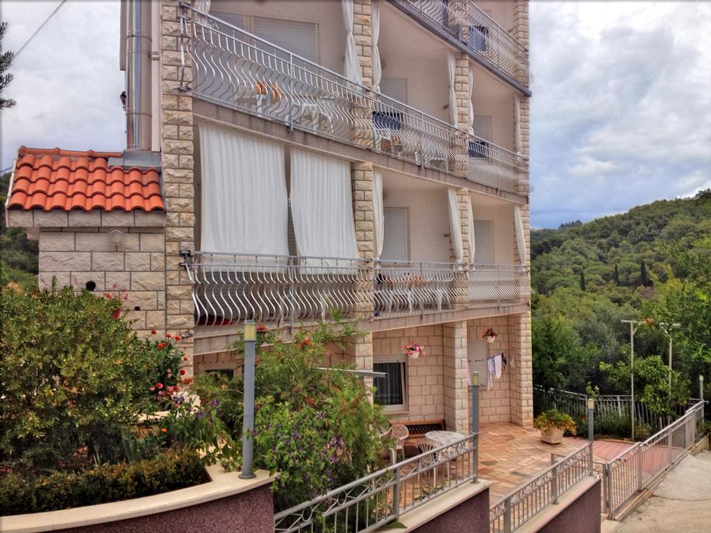 Apartments Horizont Trogir Exterior photo